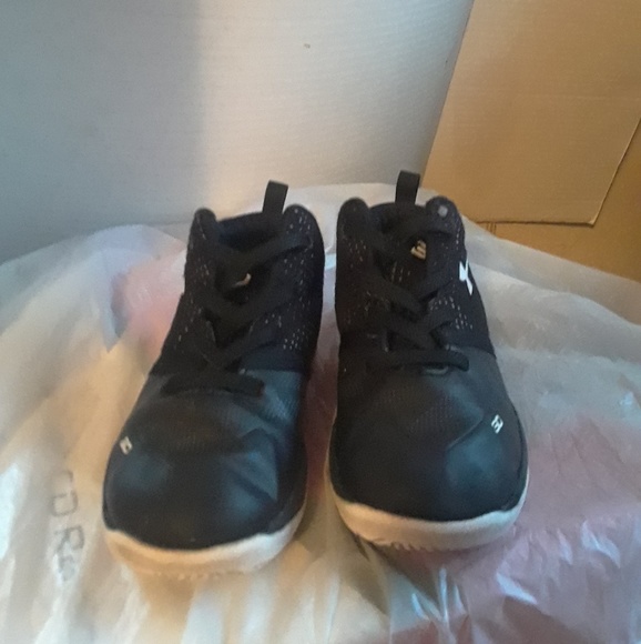 under armour curry 2 boys
